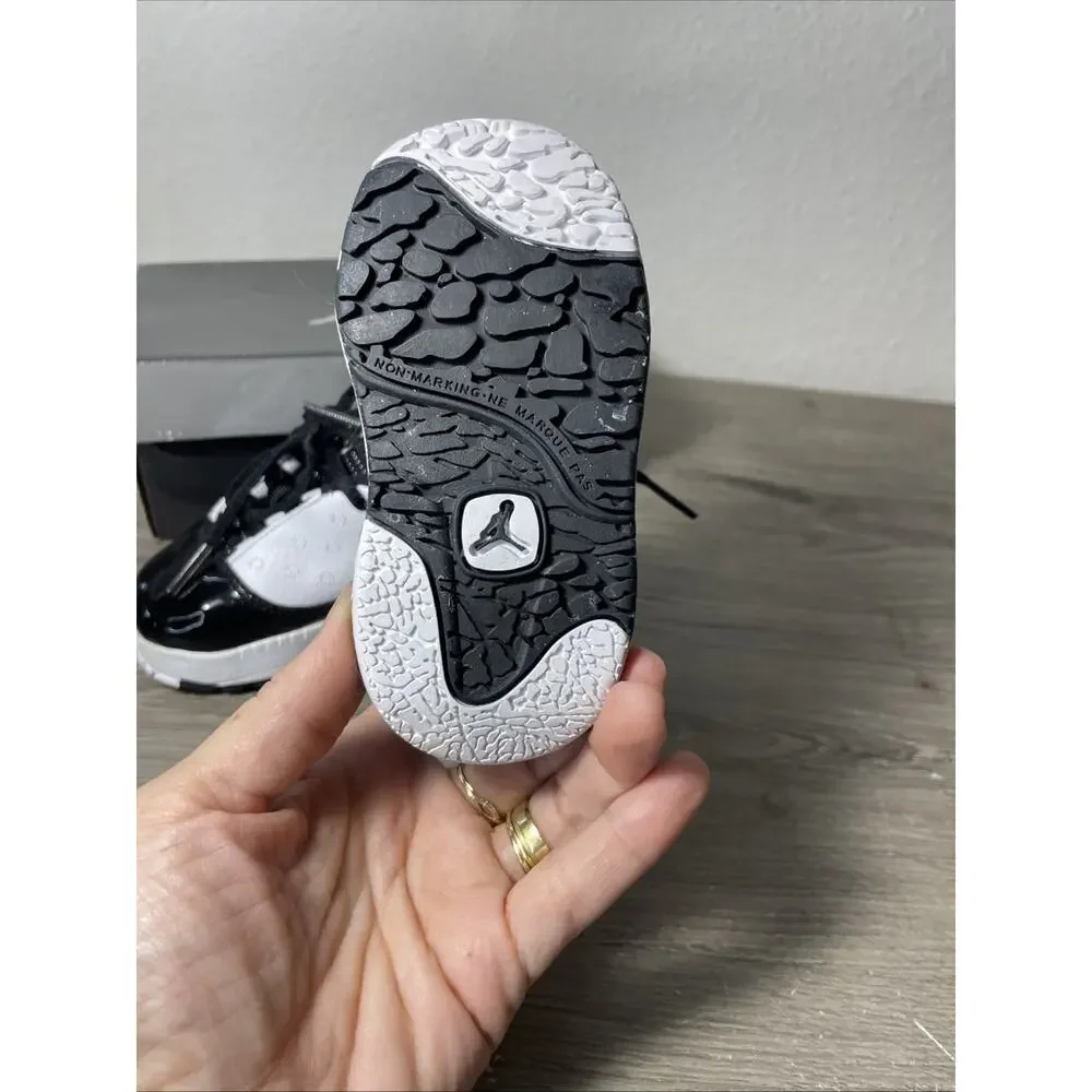 Nike Jordan CMFT Viz Air 13 TD Toddler White Black Sneaker 441376-101 4C